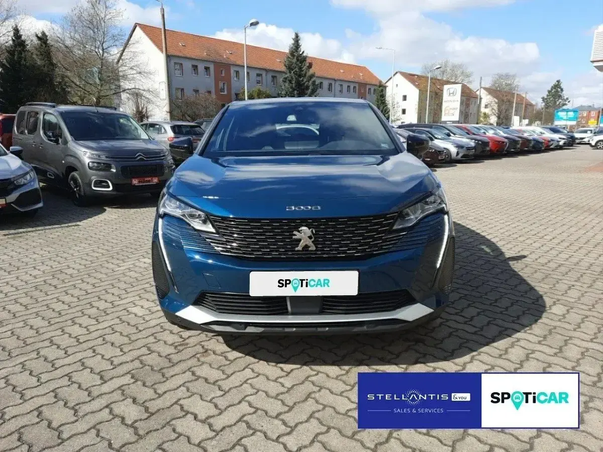 Gebraucht Peugeot 3008 Allure 131 PS (96 kW) 2023 Blau SUV