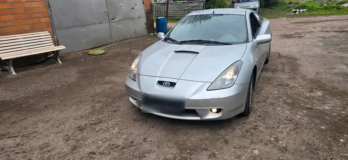 Gebraucht Toyota Celica T2 143 PS (105 kW) 2000 Silber Coupé