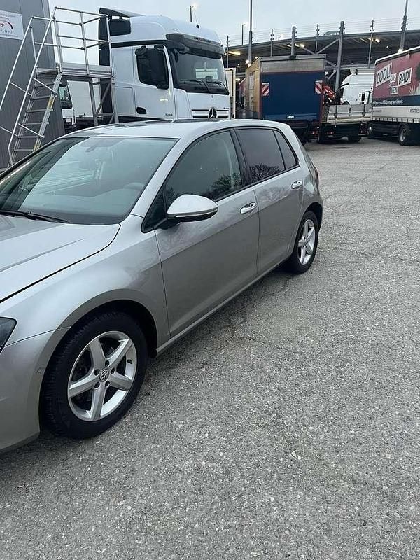 Gebraucht VW Golf VII Comfortline 160 PS (117 kW) 2013 Limousine