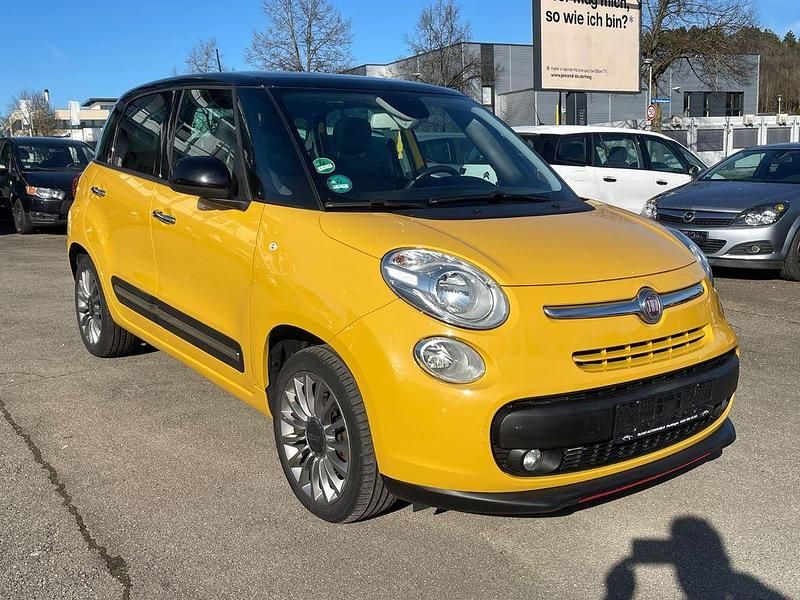 Gebraucht Fiat 500L Lounge 95 PS (69 kW) 2013 Gelb Van / Kleinbus