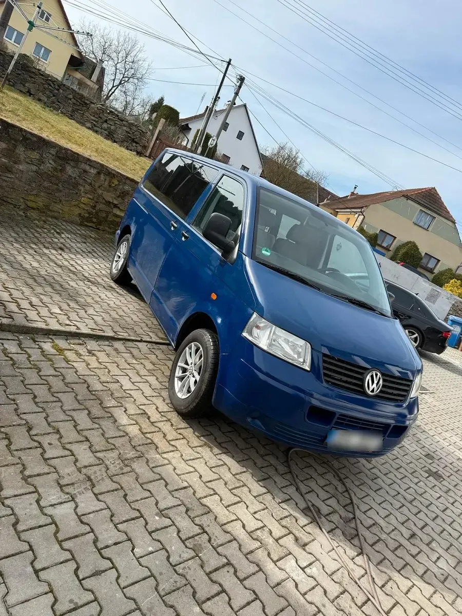 Gebraucht VW Caravelle 131 PS (96 kW) 2007 Blau Van