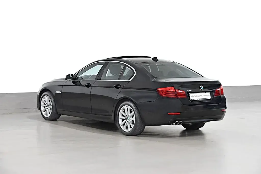 Gebraucht BMW 520 Sport Line 190 PS (139 kW) 2016 Schwarz Limousine