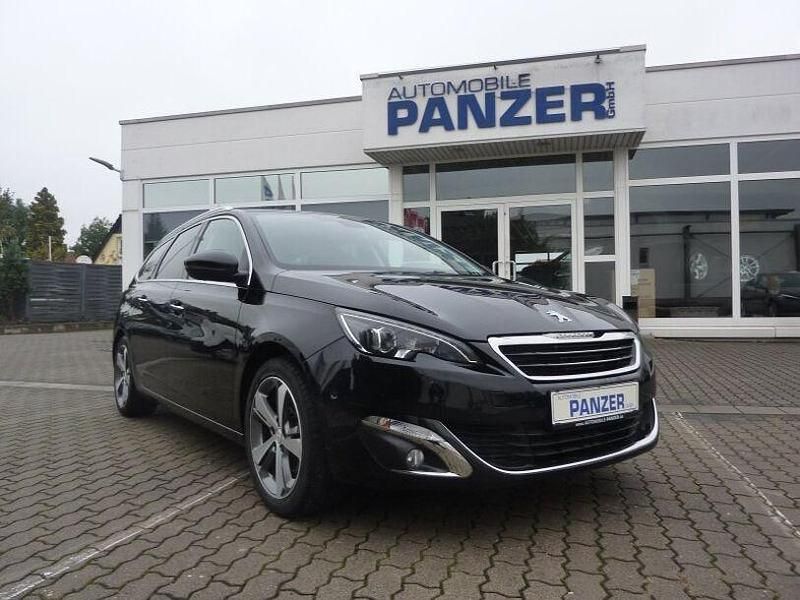 Gebraucht Peugeot 308 Allure 156 PS (114 kW) 2014 Schwarz Kombi