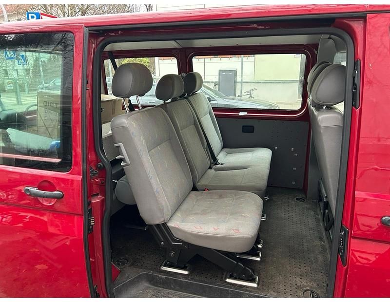 Gebraucht VW T5 105 PS (77 kW) 2007 Rot Van