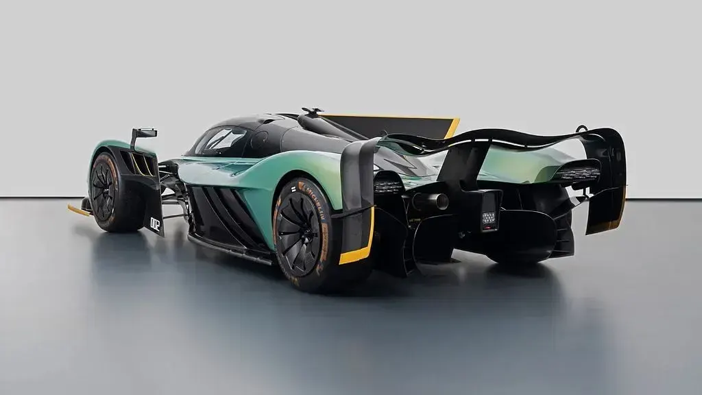 Occasion Aston Martin Valkyrie 2023 Vert