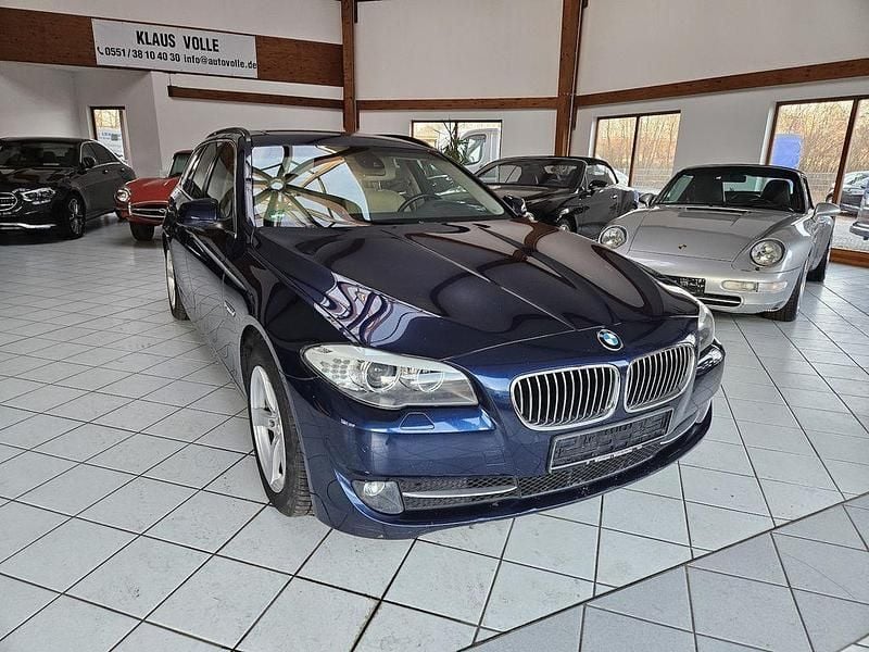 Gebraucht BMW 525 218 PS (160 kW) 2012 Blau