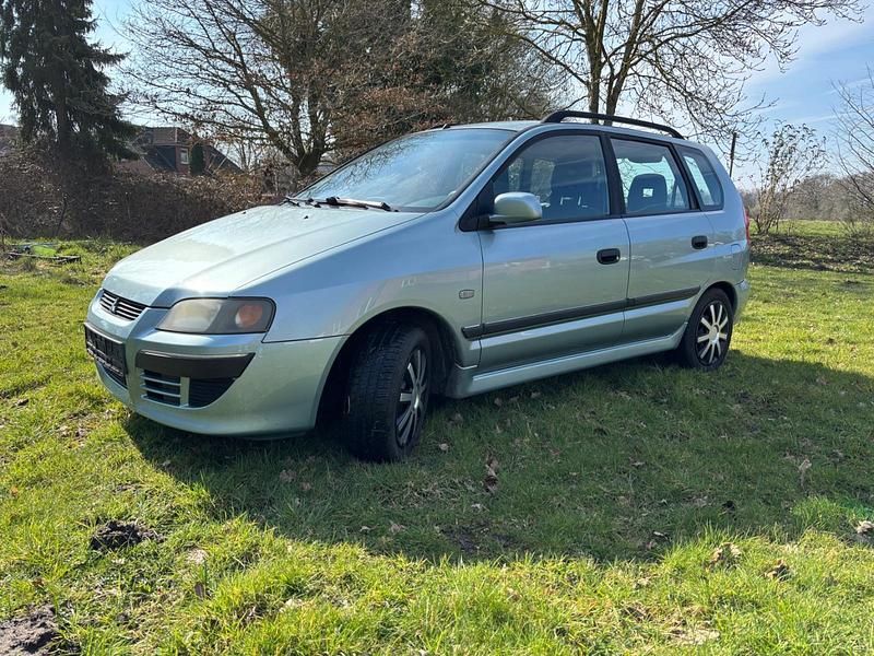Gebraucht Mitsubishi Space Star 105 PS (77 kW) 2003 Grau Van / Kleinbus