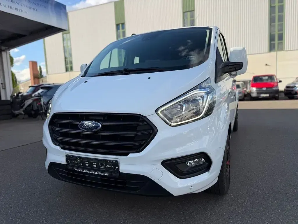 Gebraucht Ford Transit Custom Trend 131 PS (96 kW) 2022 Weiß Van / Kleinbus