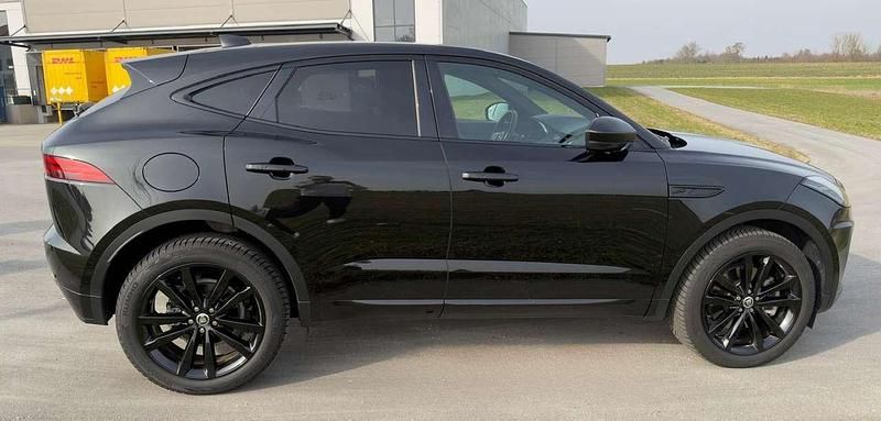 Gebraucht Jaguar E-Pace R-Dynamic 250 PS (183 kW) 2024 Schwarz SUV