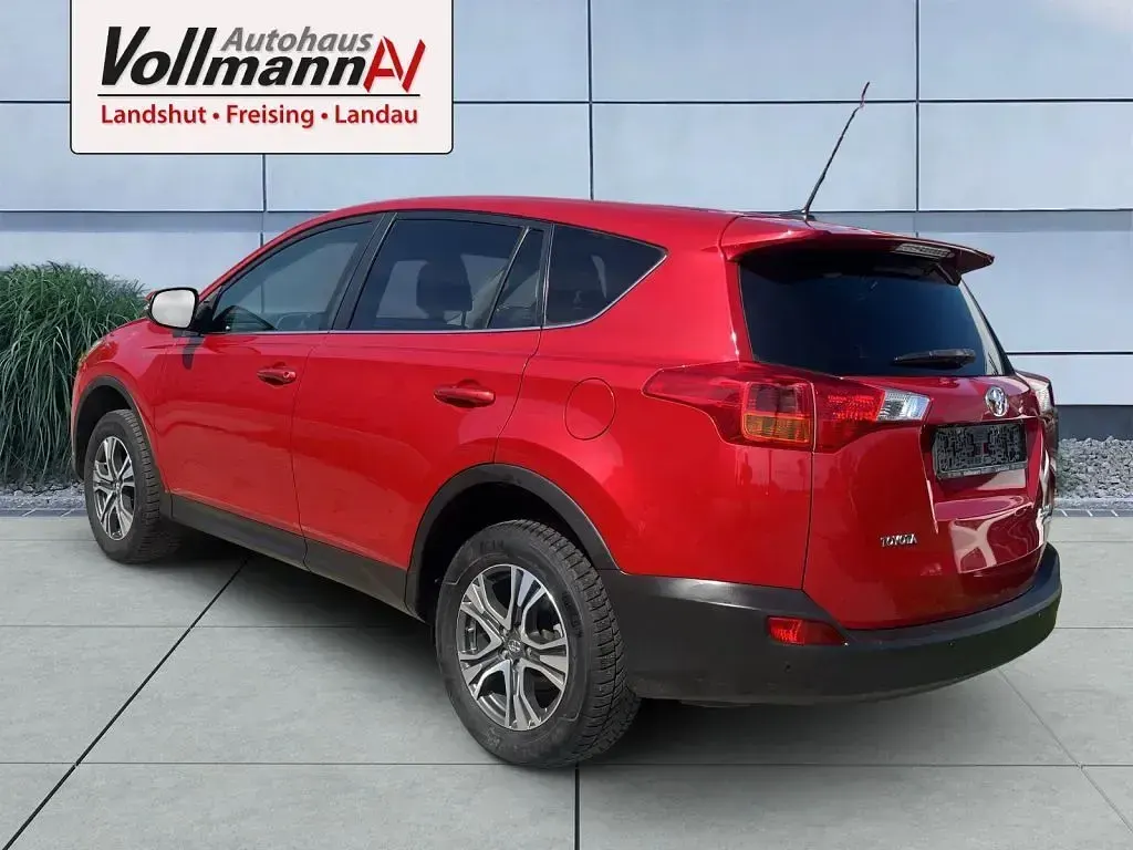 Gebraucht Toyota RAV4 Executive 152 PS (111 kW) 2015 Rot SUV