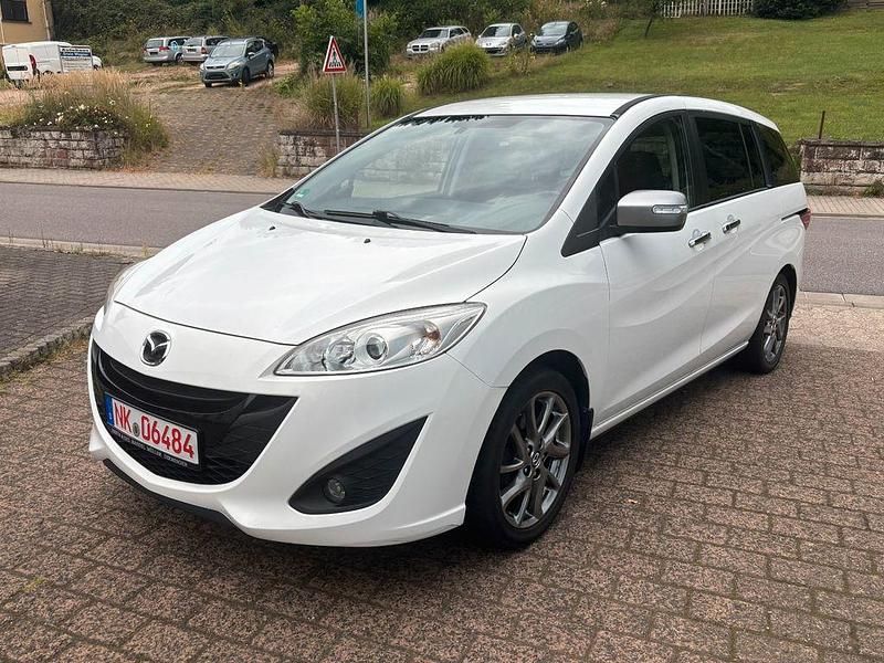 Weiß Gebraucht 2015 Mazda 5 Van / Kleinbus | 8.690 € (Fairer Preis) - Bild 1/4