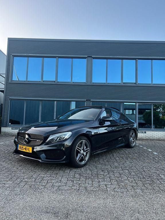 Schwarz Gebraucht 2017 Mercedes C43 AMG AMG Coupé | 29.950 € (Guter Preis) - Bild 1/4