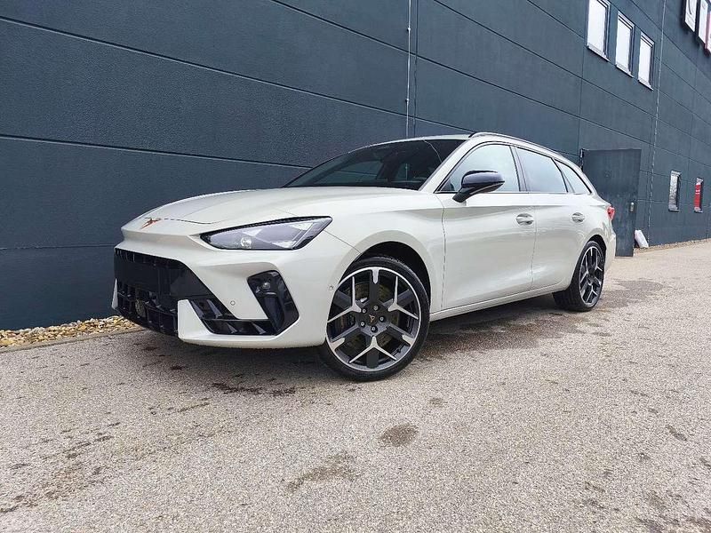 Neu Cupra Leon VZ 333 PS (244 kW) 2025 Grau Kombi