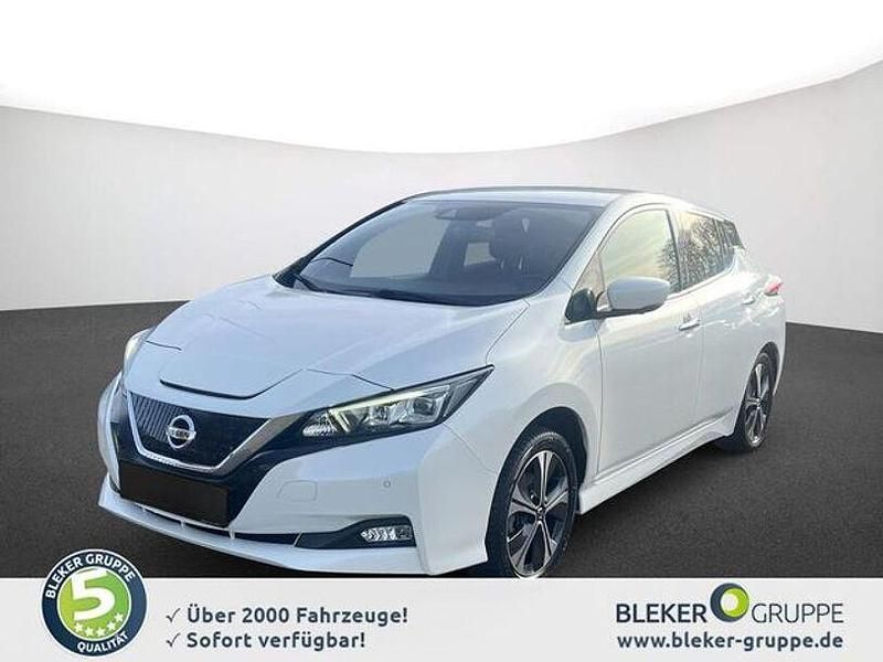 Gebraucht Nissan Leaf N-Connecta 160 kW (218 PS) 2021 Brilliant white (m) Kleinwagen