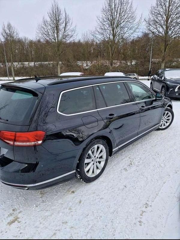 Gebraucht VW Passat 150 PS (110 kW) 2015 Limousine