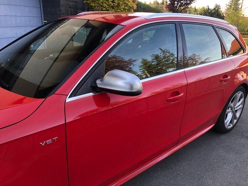 Rot Gebraucht 2009 Audi S4 Sport Kombi | 13.999 € (Fairer Preis) - Bild 1/4