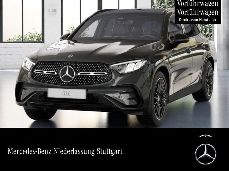 Hightechsilber Gebraucht 2024 Mercedes GLC300e AMG SUV | 68.990 € (Teuer) - Bild 1/4