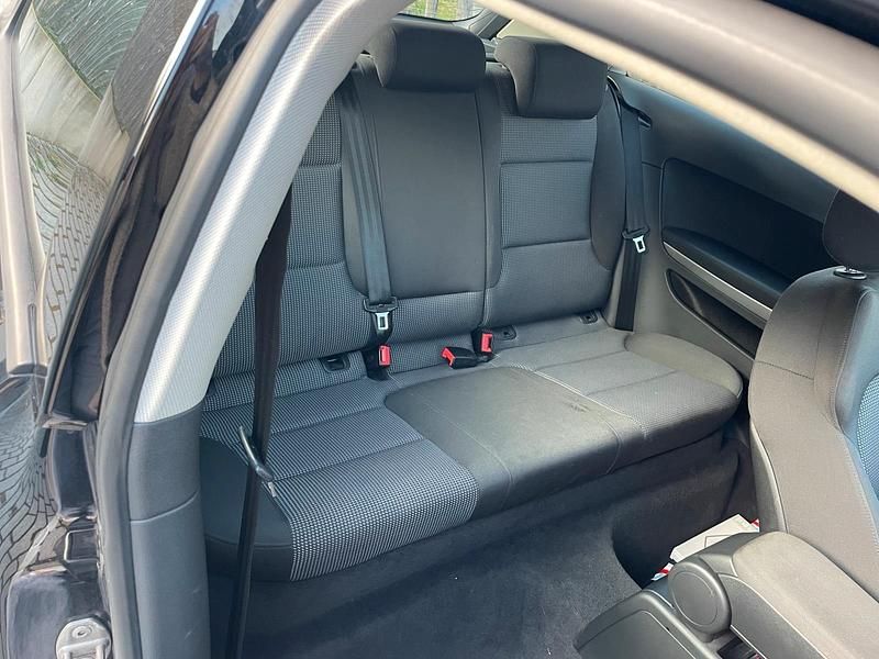 Second-hand Audi A3 140 CP (102 kW) 2012 Negru Hatchback