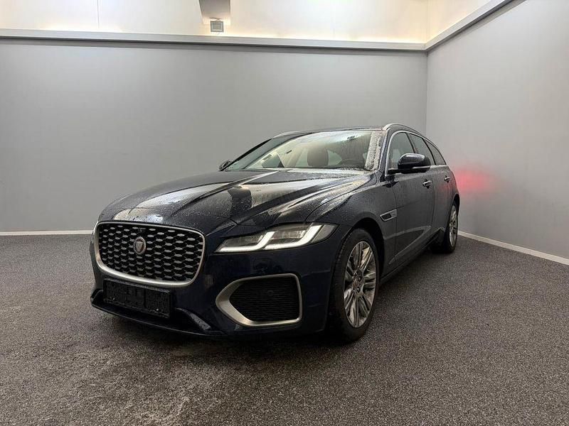 Gebraucht Jaguar XF Sportbrake S 204 PS (150 kW) 2021 Portofino blue Kombi