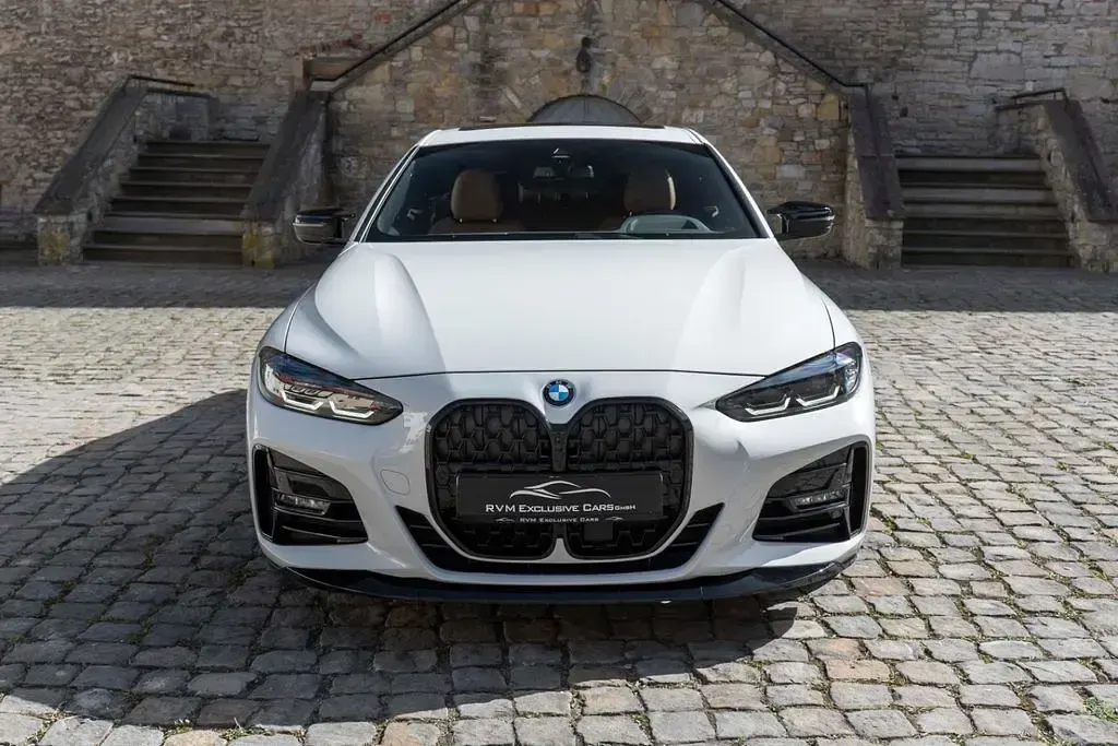 Gebraucht BMW 430 M Sport 258 PS (189 kW) 2021 Weiß Coupé