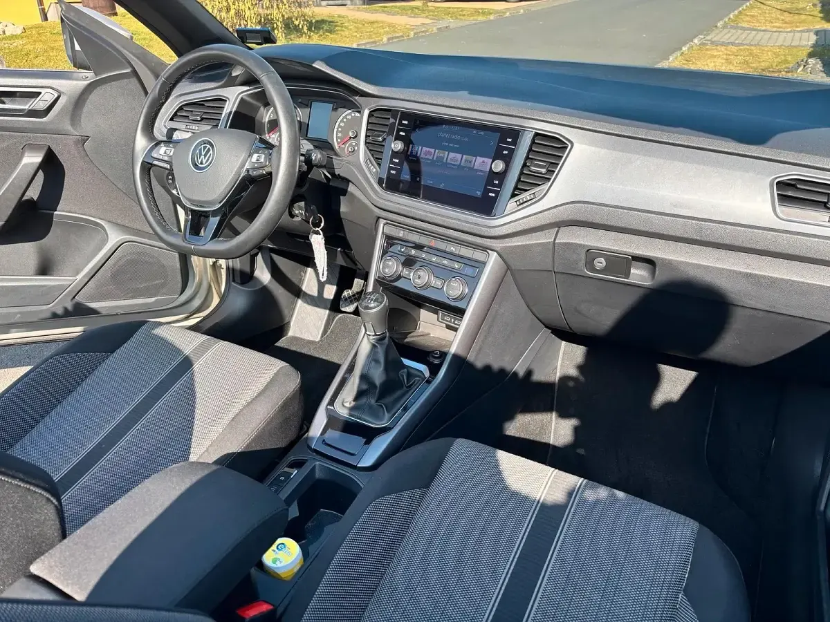 Gebraucht VW T-Roc Cabriolet 116 PS (85 kW) 2021 Silber Cabrio