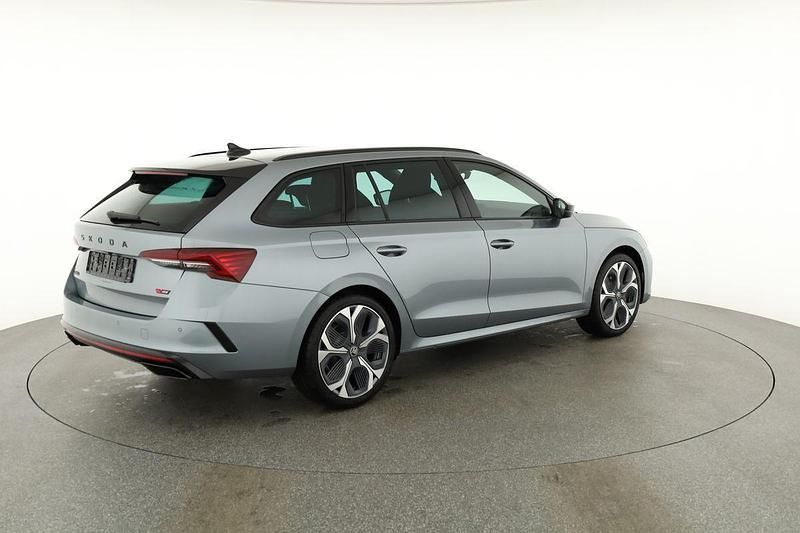 Neu Skoda Octavia RS 2025 Platin grau metallic Kombi