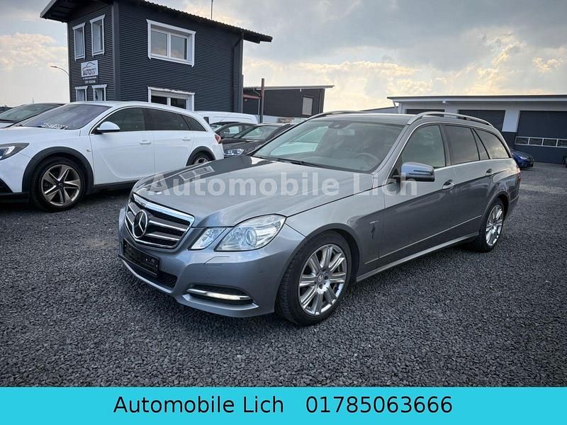 Second-hand Mercedes E200 184 CP (135 kW) 2011 Gri Break