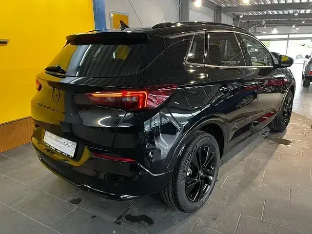 Gebraucht Opel Grandland X GS Line 131 PS (96 kW) 2024 Diamantschwarz (metallic) SUV