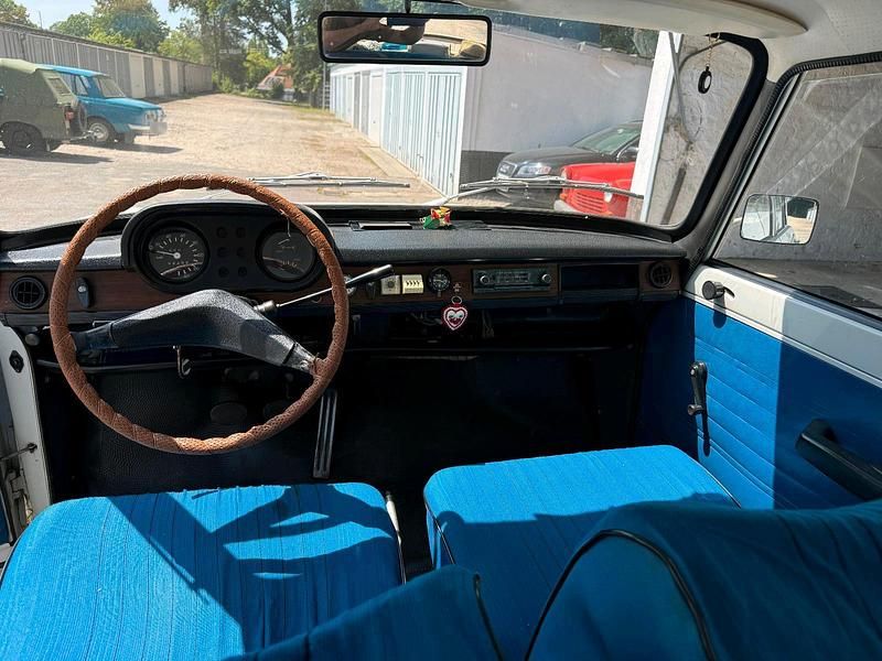 Gebraucht Wartburg 353 58 PS (42 kW) 1976 Blau Limousine