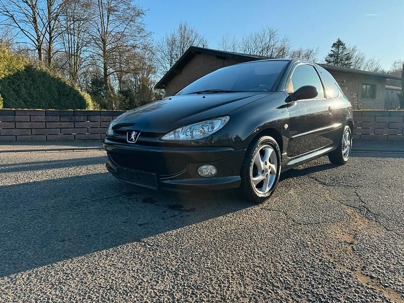 Gebraucht 2004 Peugeot 206 Kleinwagen | 1.650 € (Fairer Preis) - Bild 1/4