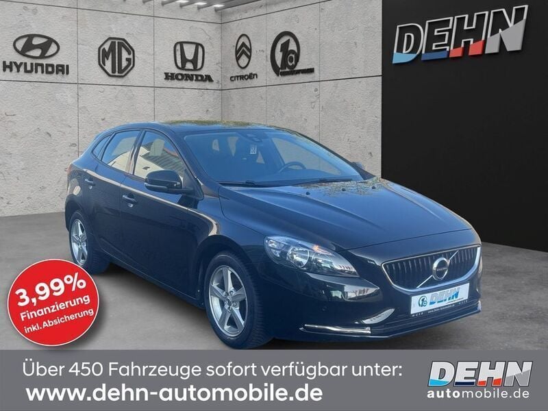 Schwarz Gebraucht 2017 Volvo V40 Business Edition Kombi | 15.950 € (Fairer Preis) - Bild 1/4