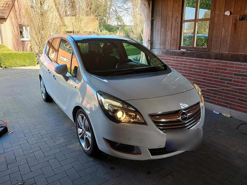 Gebraucht Opel Meriva 110 PS (80 kW) 2014 Weiß Van / Kleinbus