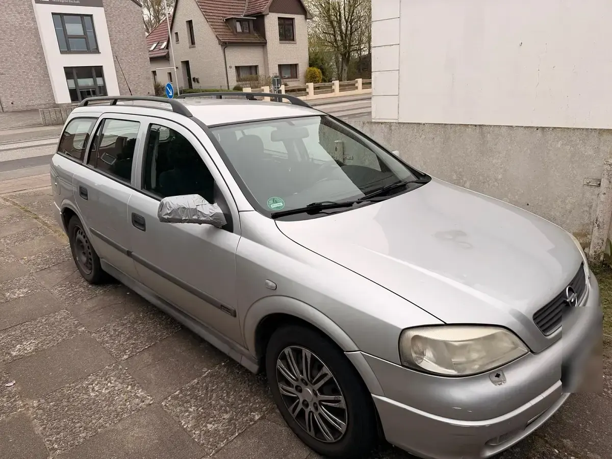Usata Opel Astra 125 CV (91 kW) 2000 Argento Station wagon