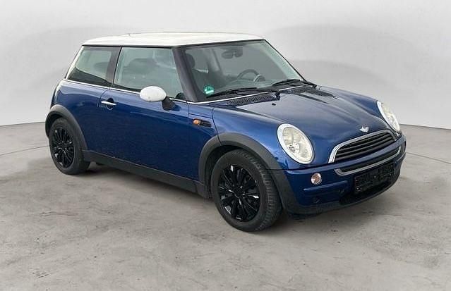 Gebraucht Mini ONE 90 PS (66 kW) 2002 Blau Kleinwagen