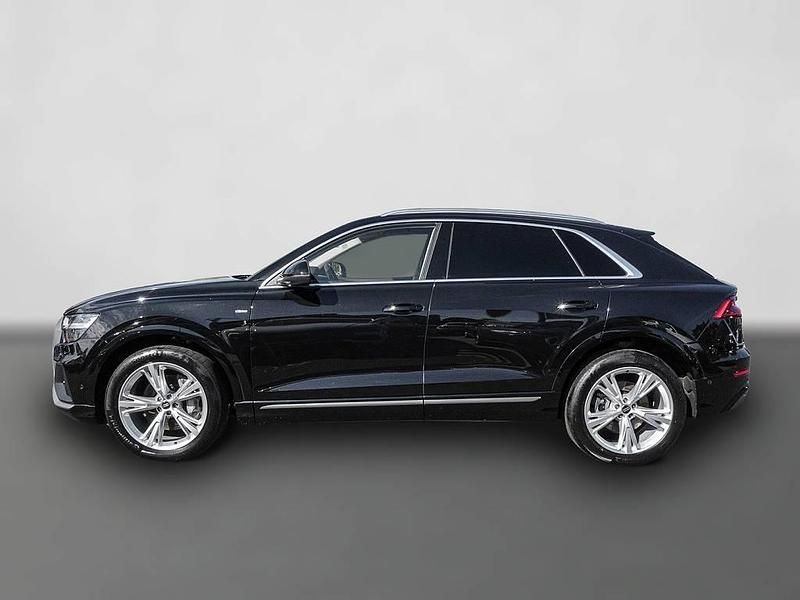 Gebraucht Audi Q8 286 PS (210 kW) 2022 Schwarz SUV