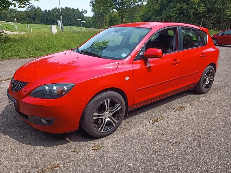 Rot Gebraucht 2007 Mazda 3 Kleinwagen | 4.100 € (Fairer Preis) - Bild 1/4