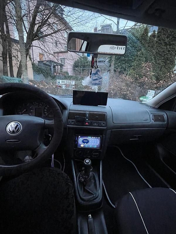 Gebraucht VW Golf IV 75 PS (55 kW) 2001 Blau Kleinwagen