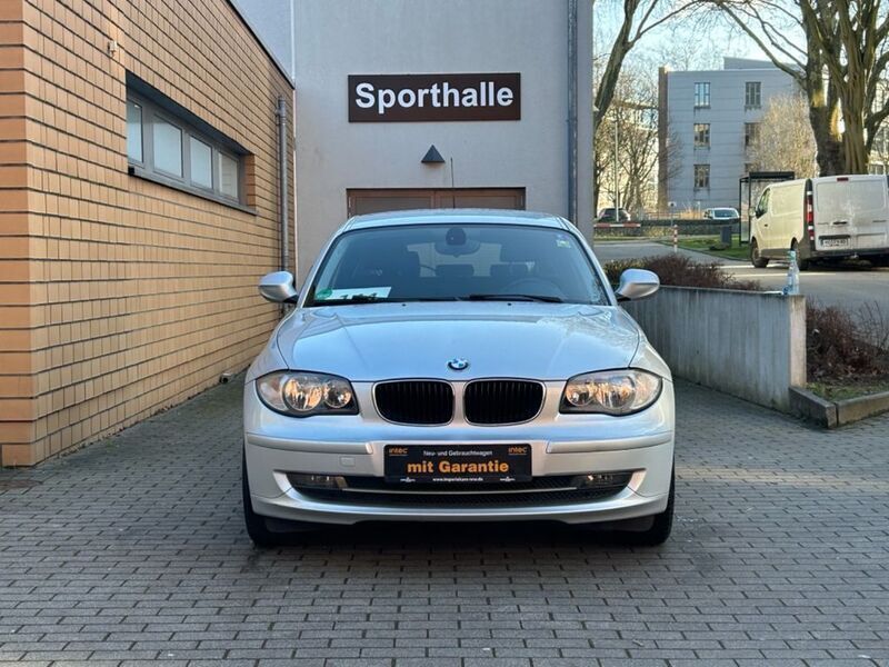 Gebraucht BMW 116 Advantage 122 PS (89 kW) 2010 Silber Kleinwagen