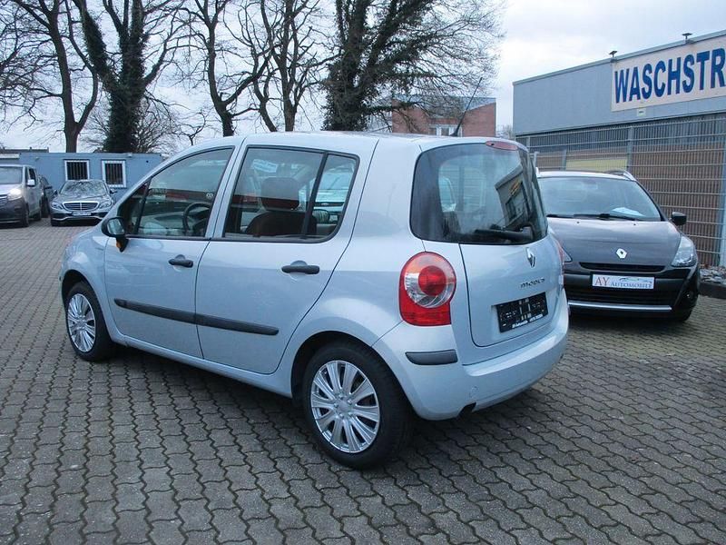 Gebraucht Renault Modus 75 PS (55 kW) 2005 Grau Van / Kleinbus