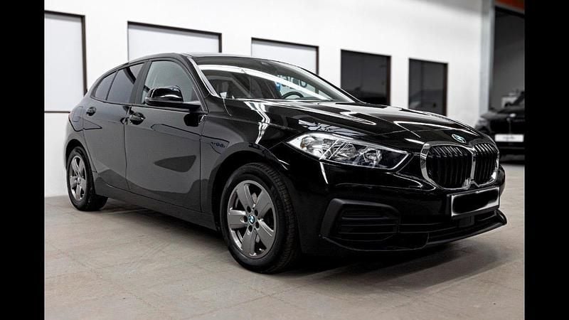 Gebraucht BMW 118 150 PS (110 kW) 2020 Schwarz Kleinwagen