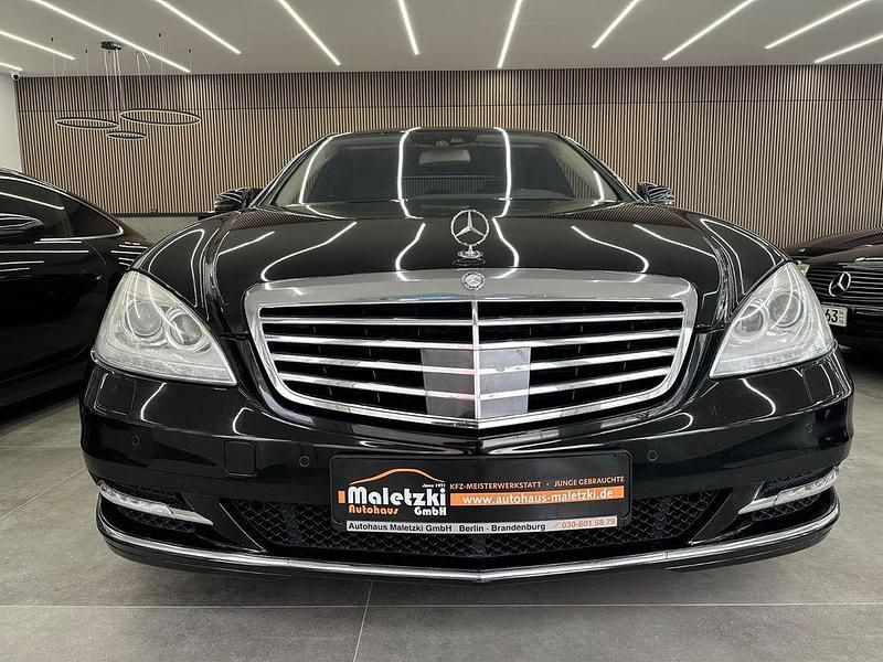 Gebraucht Mercedes S400 279 PS (205 kW) 2011 Schwarz Limousine
