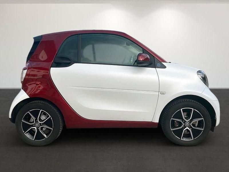 Gebraucht Smart ForTwo Electric Drive 60 kW (82 PS) 2021 Rot Coupé