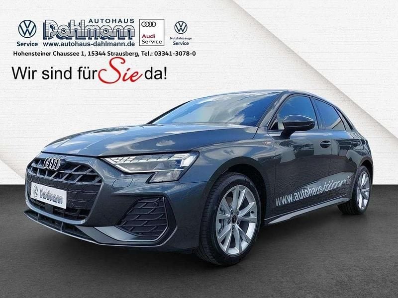 Grau Gebraucht 2025 Audi A3 Sportback S-Line Limousine | 35.980 € (Superpreis) - Bild 1/4