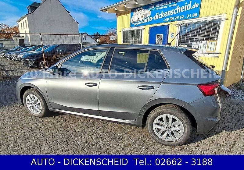 Neu Skoda Fabia Selection 116 PS (85 kW) 2025 Graphitegrau metallic Kleinwagen