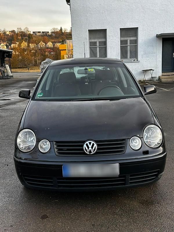 Gebraucht VW Polo 80 PS (58 kW) 2002 Schwarz Kleinwagen