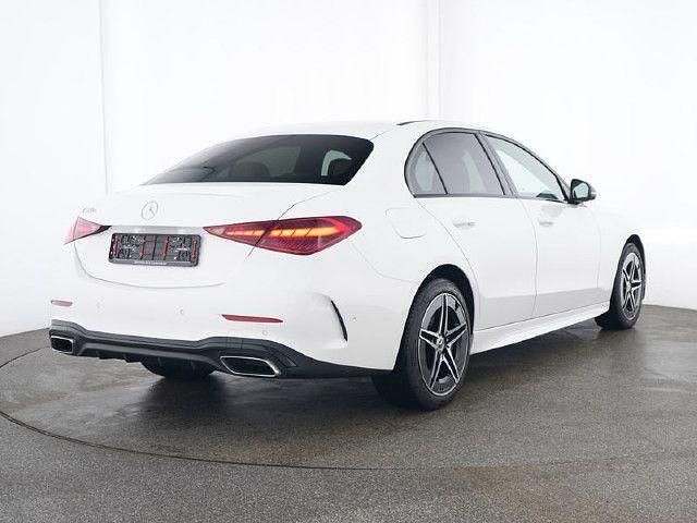 Gebraucht 2024 Mercedes C300e AMG line | 48.890 € (Teuer) - Bild 1/4