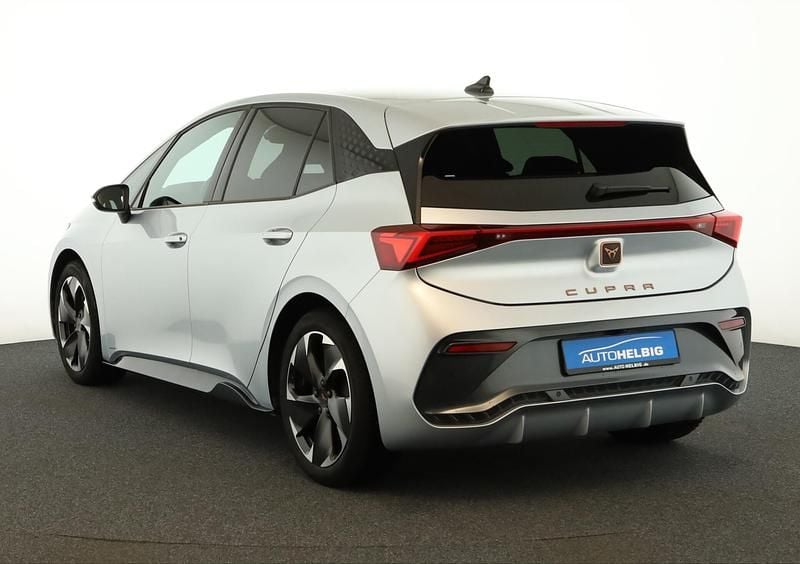 Gebraucht Cupra Born 169 kW (231 PS) 2023 Geysirsilber Kleinwagen