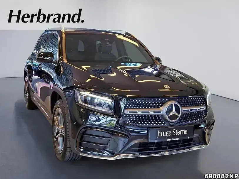 Gebraucht Mercedes GLB250 AMG 224 PS (164 kW) 2024 Schwarz SUV