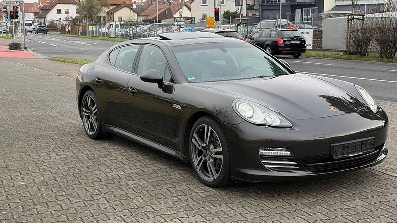 Gebraucht Porsche Panamera 4 299 PS (219 kW) 2011 Schwarz Limousine