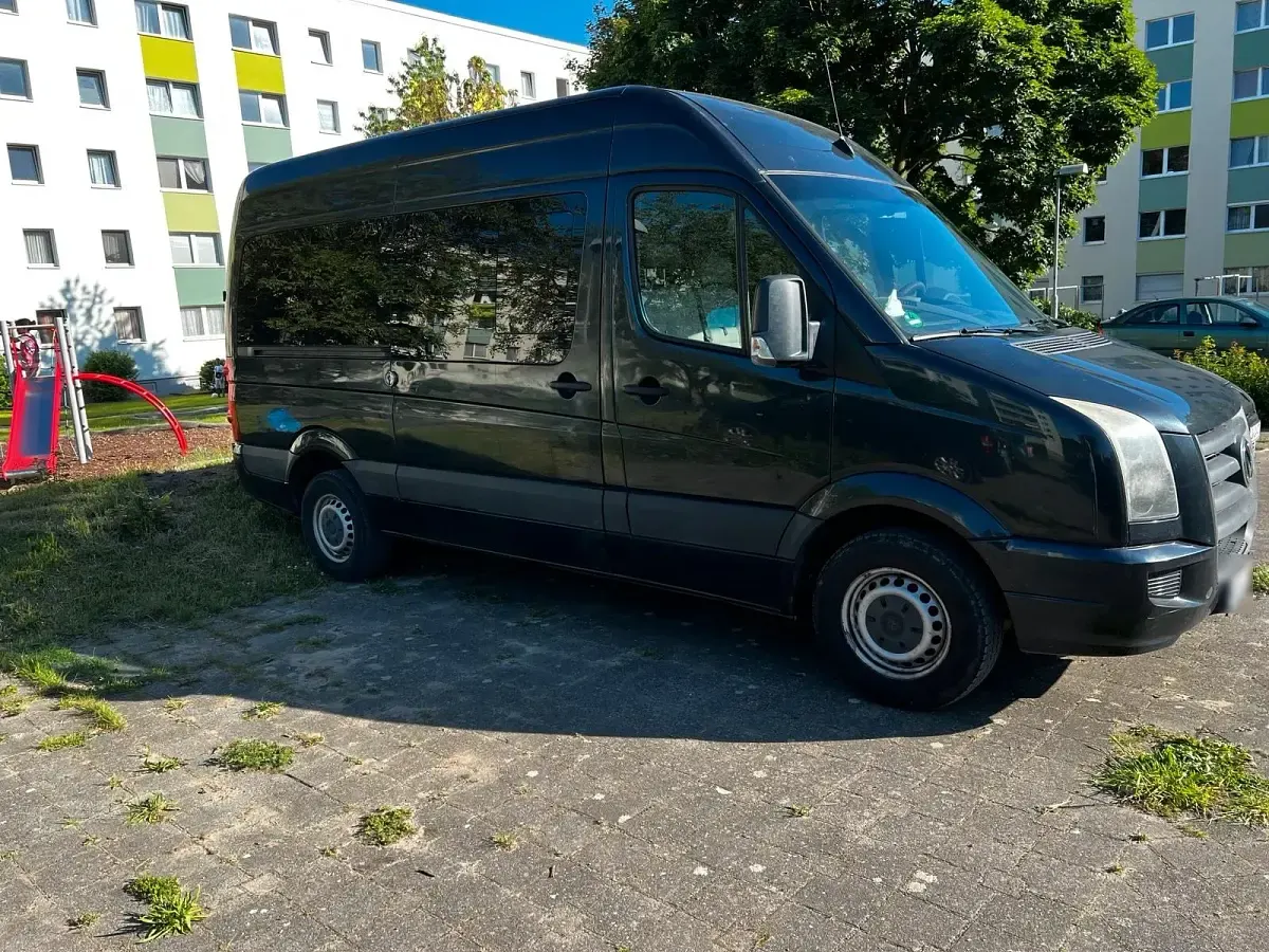 Gebraucht VW Crafter 160 PS (117 kW) 2011 Grau Van